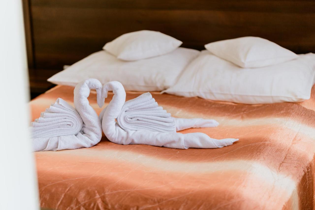 Hotel Domino Niemodlin 외부 사진